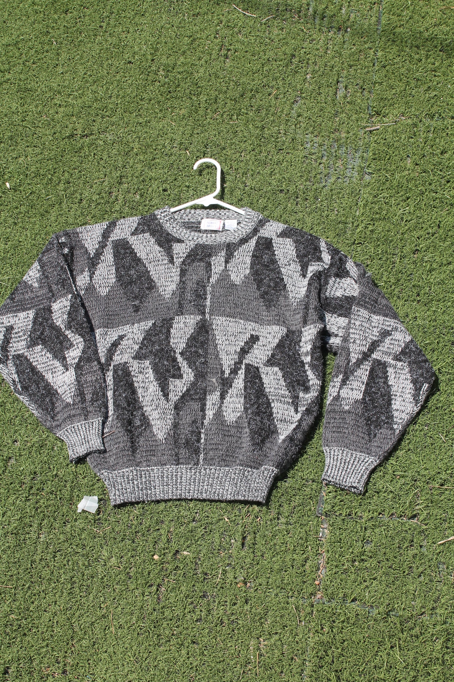 Acrylic pullover